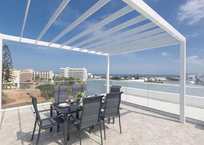 Aqua Pearl Aq05 By Interhome