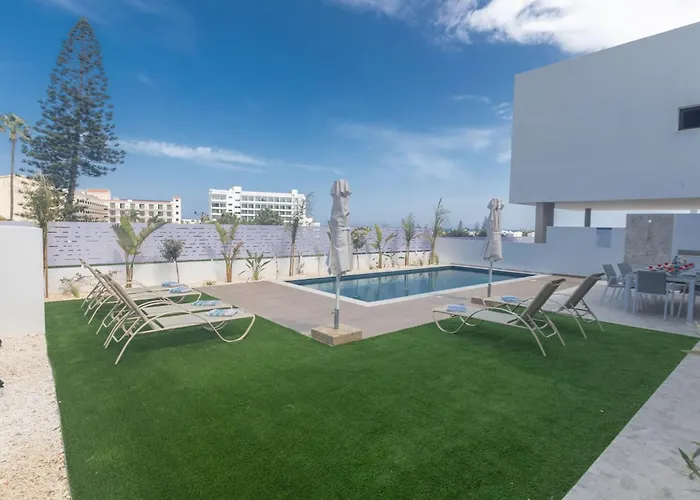 Aqua Pearl Aq05 By Interhome Protaras